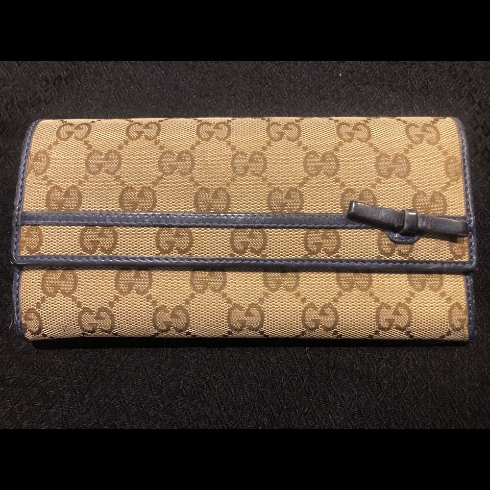 GUCCI bow continental wallet in canvas & navy blue